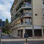 Riviera 34 Apartman *