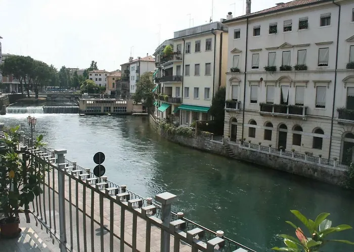 Riviera 34 アパート *